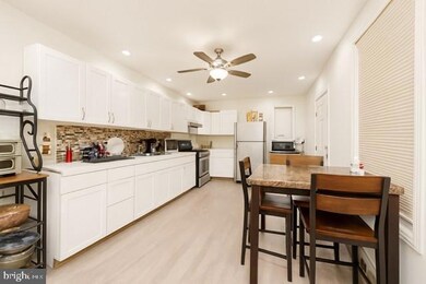 112 Windsor St, Reading, PA 19601 - photo 5