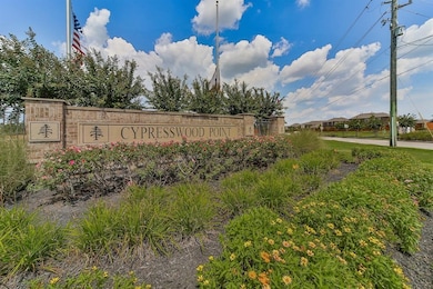 Located in Humble, TX, named after one of the area’s first settlers, Pleasant Smith “Plez” Humble, Cypresswood Point sits just off Cypresswood Drive, north of F.M. 1960. Humble, whose motto is “where people make a difference,” is a quiet suburb of bustling, nearby Houston.
