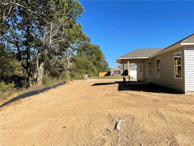 318 Saydi St, Elkins, AR 72727 - photo 6