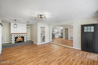 2130 Tegner Dr unit 32210, Jacksonville, FL 32210 - photo 4