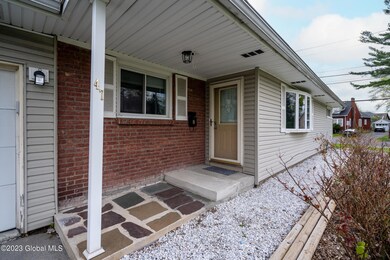 47 Marwood St, Albany, NY 12209 - photo 3