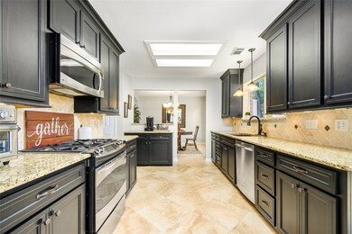 13535 Sleepy Ln, Tomball, TX 77375 - photo 2