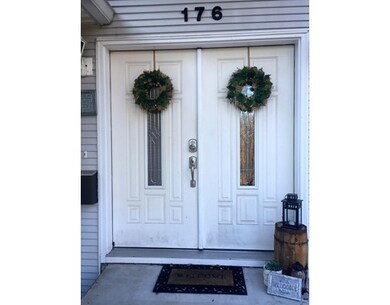 176 Walnut St, Shrewsbury, MA 01545 - photo 2