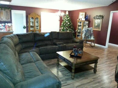 102 Kolby Dr, Shelbyville, TN 37160 - photo 6