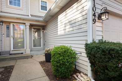 1049 Horizon Ridge, Lake In the Hills, IL 60156 - photo 2