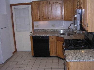 35 Merrymount Rd unit 14, Quincy, MA 02169 - photo 6