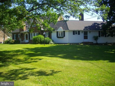 3684 Lemar Rd, Mercersburg, PA 17236 - photo 4