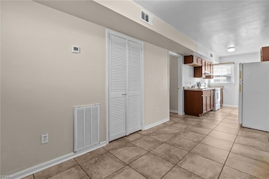 1827 Cullen Ave unit 1, Chesapeake, VA 23324 - photo 7