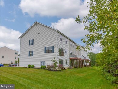 502 Boxwood Ln, Woodbury, NJ 08096 - photo 3