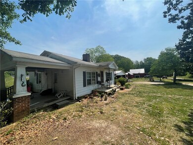 109 Fowler Rd, Walhalla, SC 29691 - photo 2