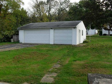 Parking Lot/Garage.