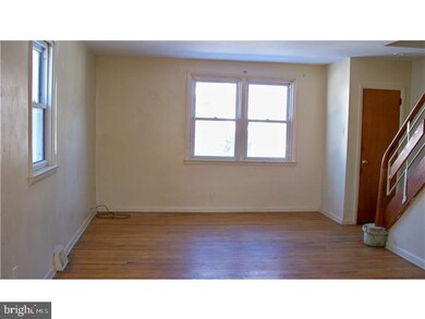 99 Suburban Ln, Upper Darby, PA 19082 - photo 2