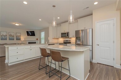 1837 Deveron Ct, Kernersville, NC 27284 - photo 5