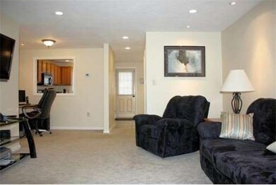 391 Providence Rd unit F, South Grafton, MA 01560 - photo 4