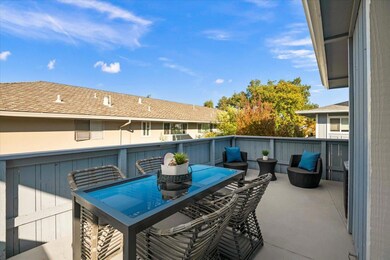 480 Lassen St unit 6, Los Altos, CA 94022 - photo 5