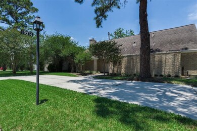 10214 Briar Forest Dr, Houston, TX 77042 - photo 6