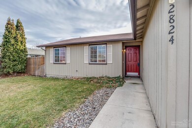 2824 SW Metolius Ave, Redmond, OR 97756 - photo 2