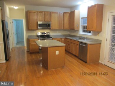 45651 Edge Mill Ct, Great Mills, MD 20634 - photo 2