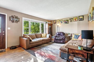 1403 4th Ave NW, East Grand Forks, MN 56721 - photo 4