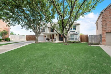 View of front of home featuring a front lawn