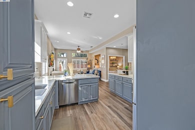 6257 Honeysuckle Dr, Newark, CA 94560 - photo 5