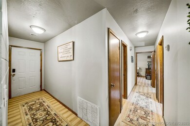 1059 N 427, Pryor, OK 74361 - photo 6