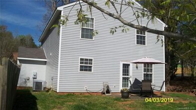 407 Oak Crest Dr unit 121, Clover, SC 29710 - photo 4