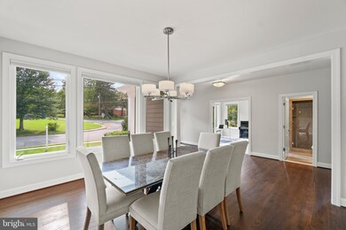 1100 Hillcrest Dr SW, Vienna, VA 22180 - photo 7