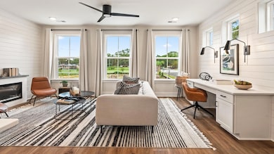 4633 Forest Hills Dr unit 102, North Charleston, SC 29418 - photo 2