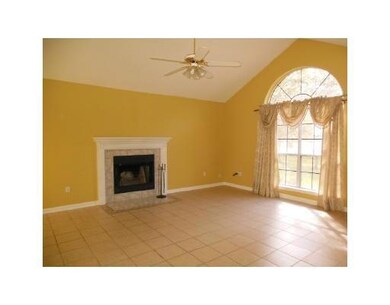 96 Huntington Dr, Pineville, LA 71360 - photo 2