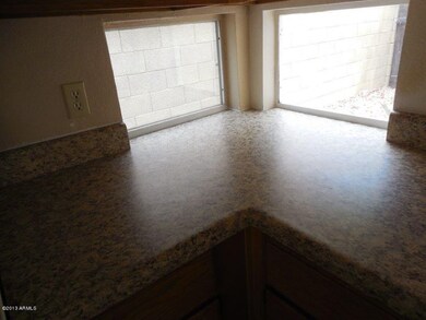 2256 E Millbrae Ct, Gilbert, AZ 85234 - photo 7