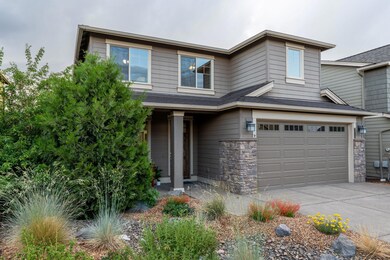 61048 Manhae Loop, Bend, OR 97702 - photo 2