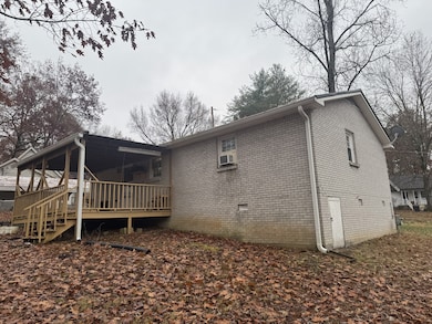 934 Jordan Cir, White Bluff, TN 37187 - photo 5