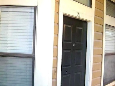 2802 Nueces St unit 211, Austin, TX 78705 - photo 4