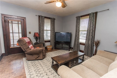 1905 Dewitt Ave, Mattoon, IL 61938 - photo 3