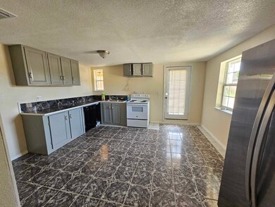 14476 County Road 185, Alvin, TX 77511 - photo 4