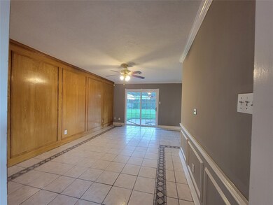 1719 Hidden Valley Dr, Houston, TX 77088 - photo 6