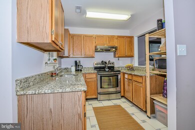 13904 Big Yankee Ln, Centreville, VA 20121 - photo 7