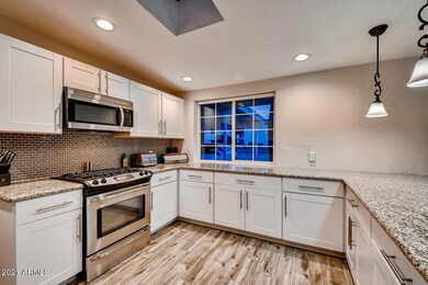 2921 E Osborn Road Phoenix AZ-large-011-