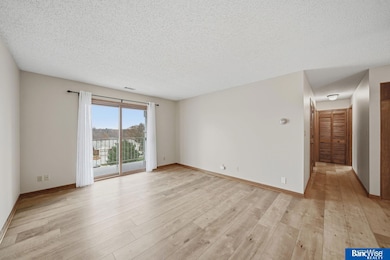 3001 S 51 Street Ct unit 472, Lincoln, NE 68506 - photo 4