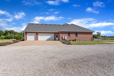 15375-S-Lowell-Rd-Lansing-MI-48906-windo