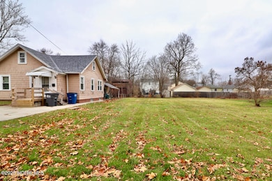 3334 Thelma Dr, Toledo, OH 43613 - photo 2