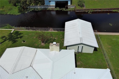 1114 Lisa Ln, Okeechobee, FL 34974 - photo 4