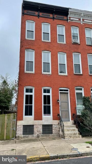 839 Hollins St, Baltimore, MD 21201 - photo 2