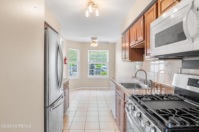 7 Sloop Sq Freehold, NJ-17