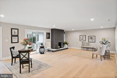 301 N Newton Lake Dr, Collingswood, NJ 08108 - photo 4