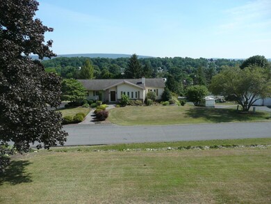 1005 Skyview Dr, Milton, PA 17847 - photo 6