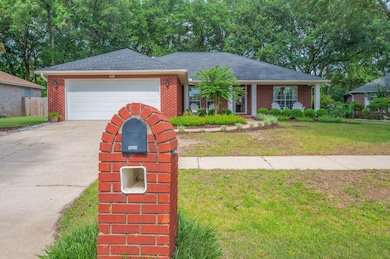 4-web-or-mls-5808-hilary-st