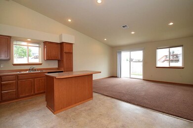 736 E Carrie Dr, Medical Lake, WA 99022 - photo 6