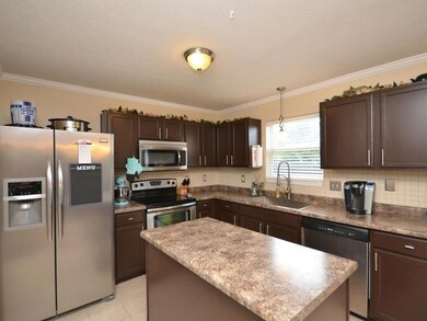 2550 Monarchy Ln, Greenwood, IN 46143 - photo 7